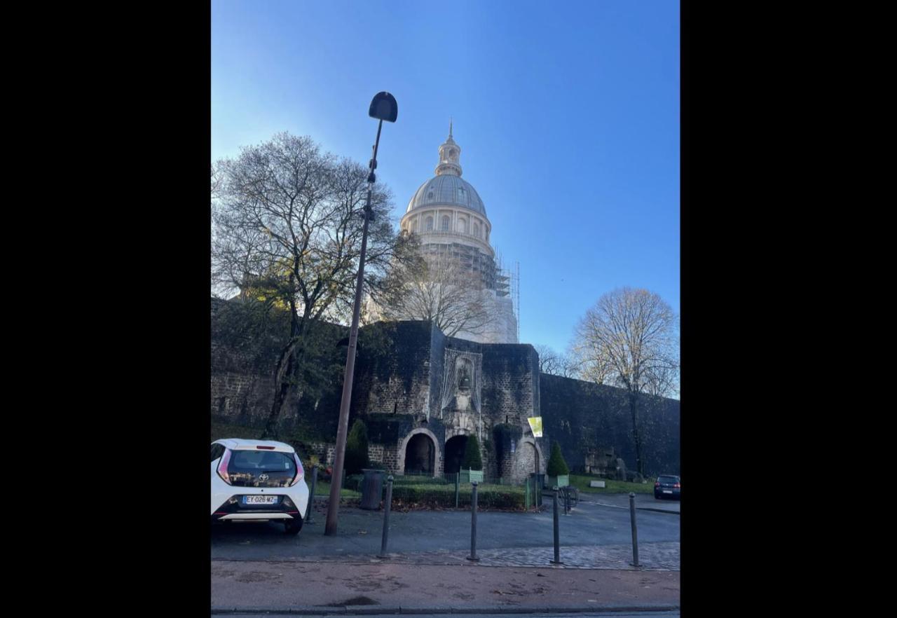 Le Henry Au Coeur De La Vieille Ville Boulogne-sur-Mer Kültér fotó
