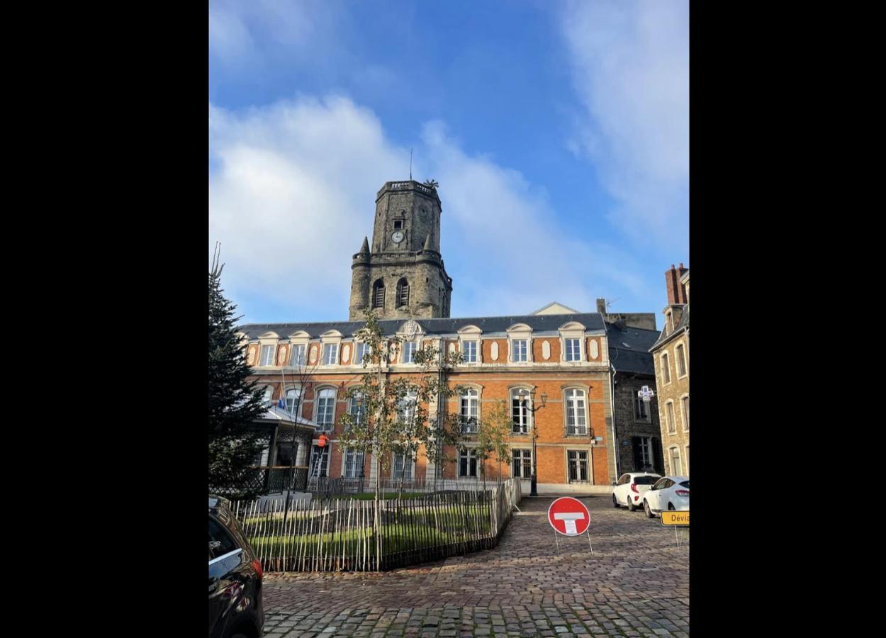 Le Henry Au Coeur De La Vieille Ville Boulogne-sur-Mer Kültér fotó